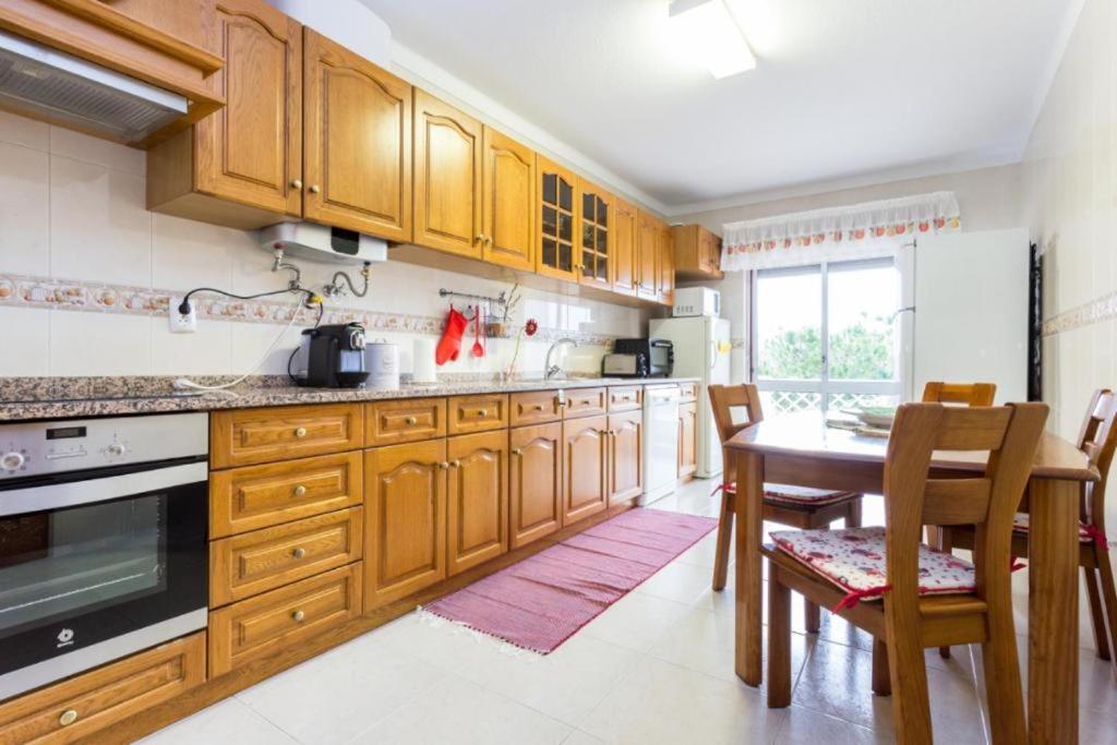 לאגוּ‏ש Pretty Sunny Guest Apartment מראה חיצוני תמונה